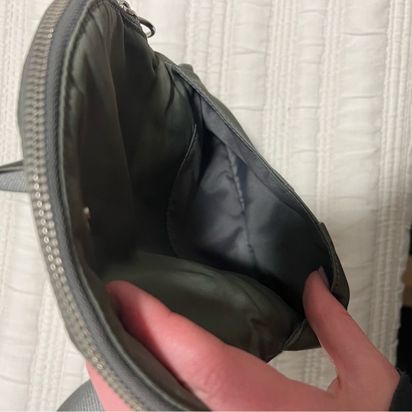 Lululemon micro festival bag - Picture 3 of 6